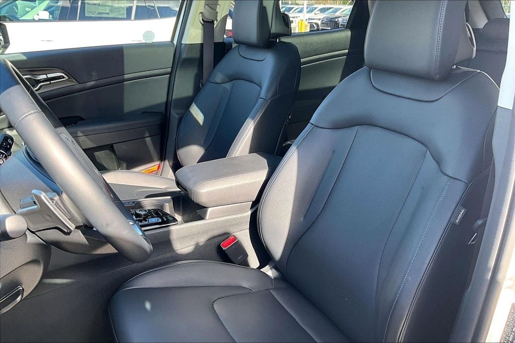 2025 Kia Sportage Hybrid EX