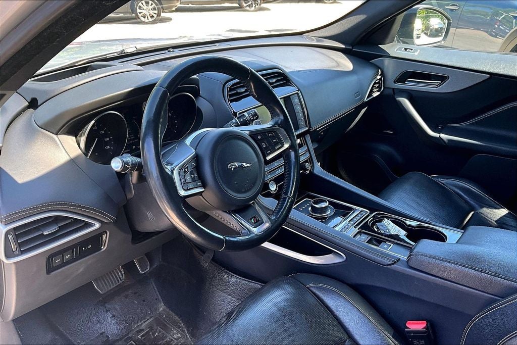 2017 Jaguar F-PACE S