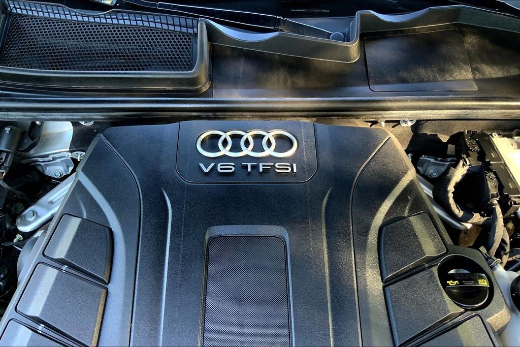 2019 Audi Q7 55 Premium Plus quattro