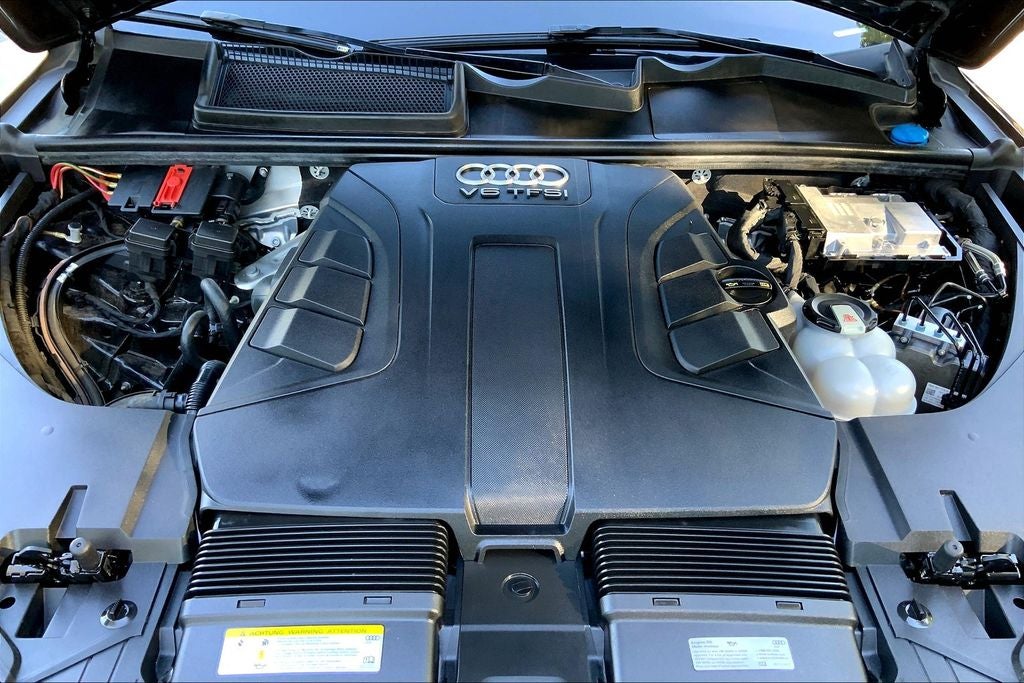 2019 Audi Q7 55 Premium Plus quattro