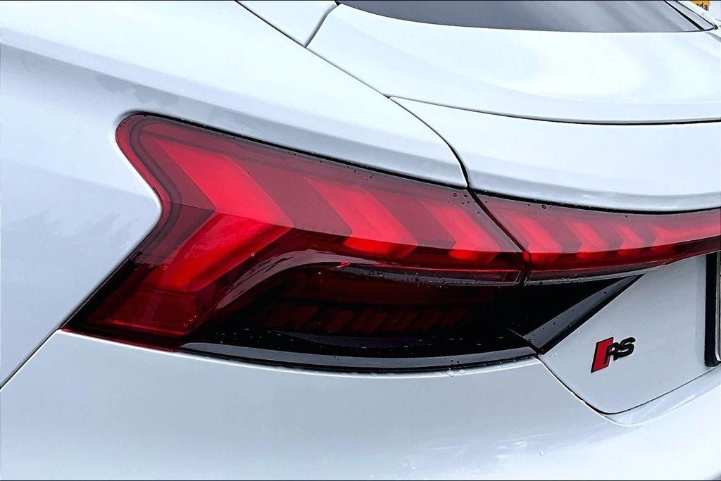 2023 Audi RS e-tron GT Base quattro