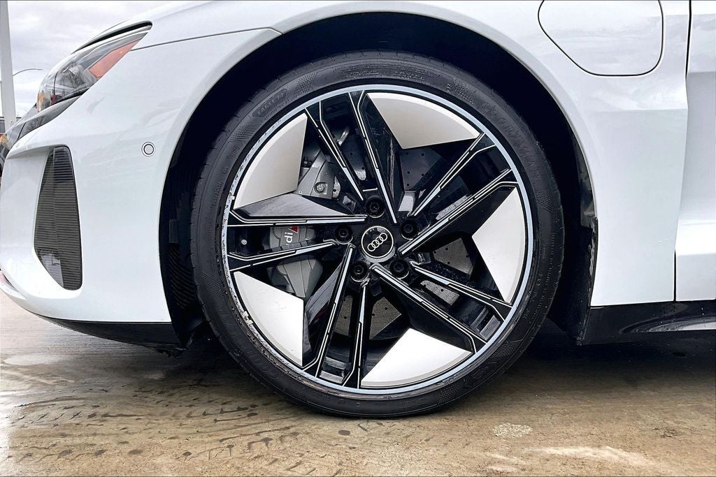 2023 Audi RS e-tron GT Base quattro