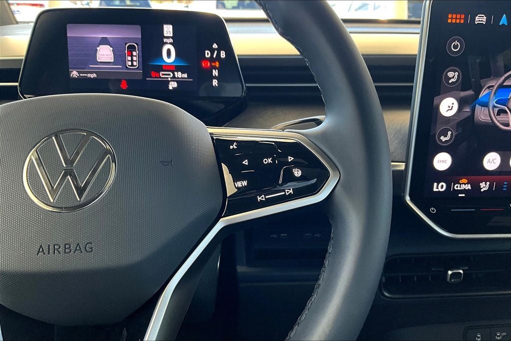 2025 Volkswagen ID. Buzz Pro S Plus