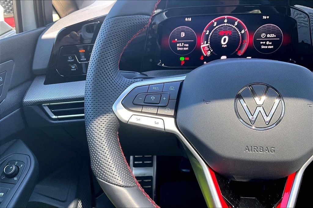 2026 Volkswagen Golf GTI 2.0T SE
