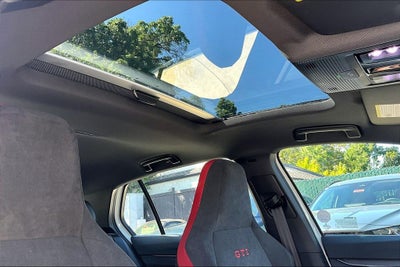 2026 Volkswagen Golf GTI 2.0T SE
