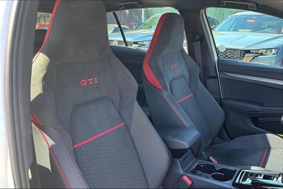 2026 Volkswagen Golf GTI 2.0T SE
