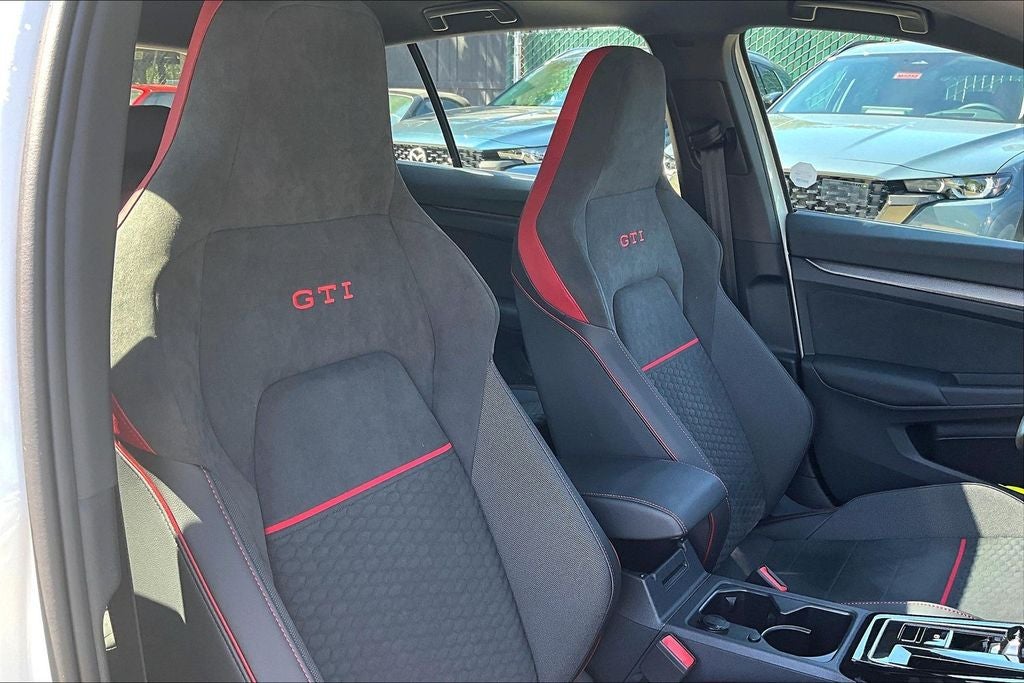 2026 Volkswagen Golf GTI 2.0T SE