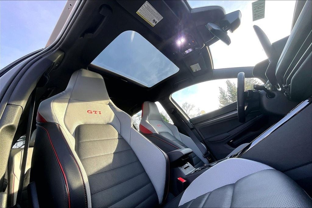 2026 Volkswagen Golf GTI AUTOBAHN