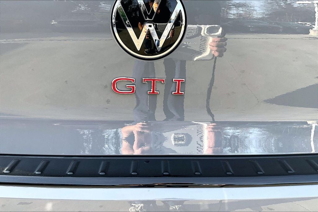 2026 Volkswagen Golf GTI AUTOBAHN
