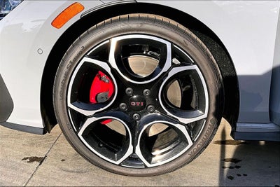 2026 Volkswagen Golf GTI AUTOBAHN