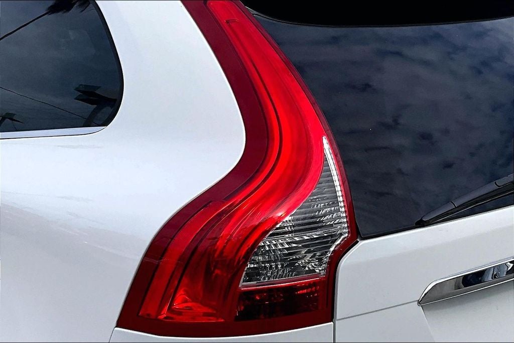 2016 Volvo XC60 T5 Drive-E Premier