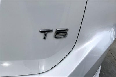 2016 Volvo XC60 T5 Drive-E Premier