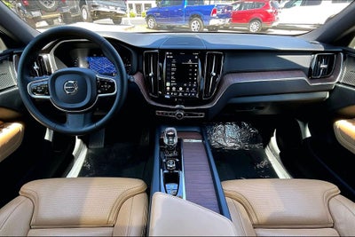 2023 Volvo XC60 Recharge Plug-In Hybrid Ultimate