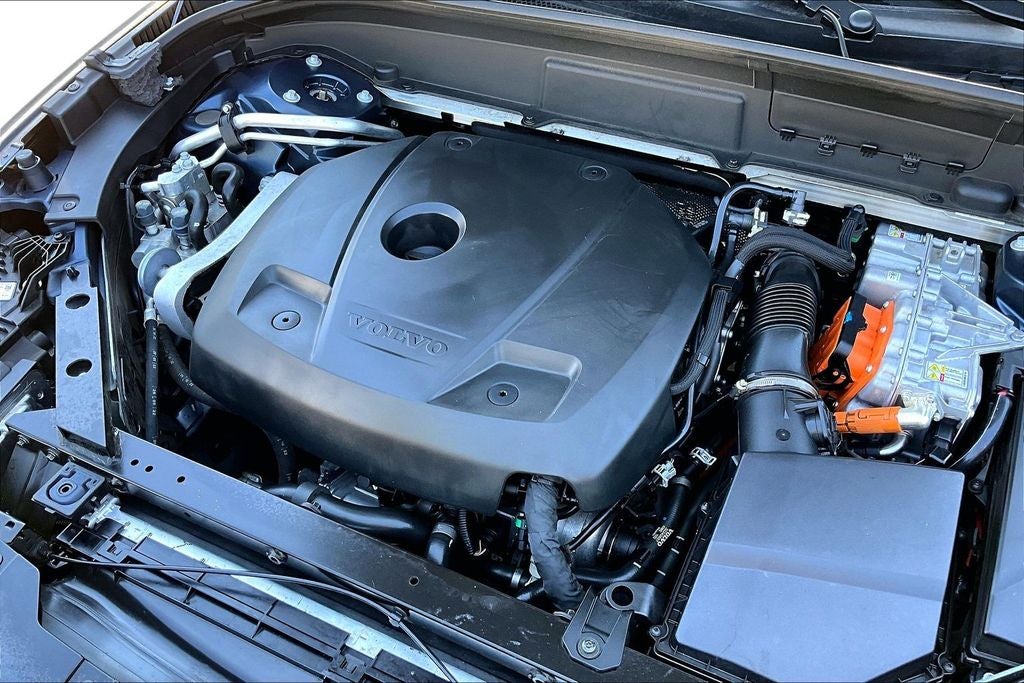 2023 Volvo XC60 Recharge Plug-In Hybrid Ultimate
