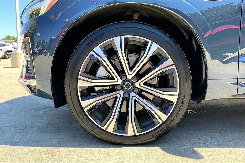 2023 Volvo XC60 Recharge Plug-In Hybrid Ultimate